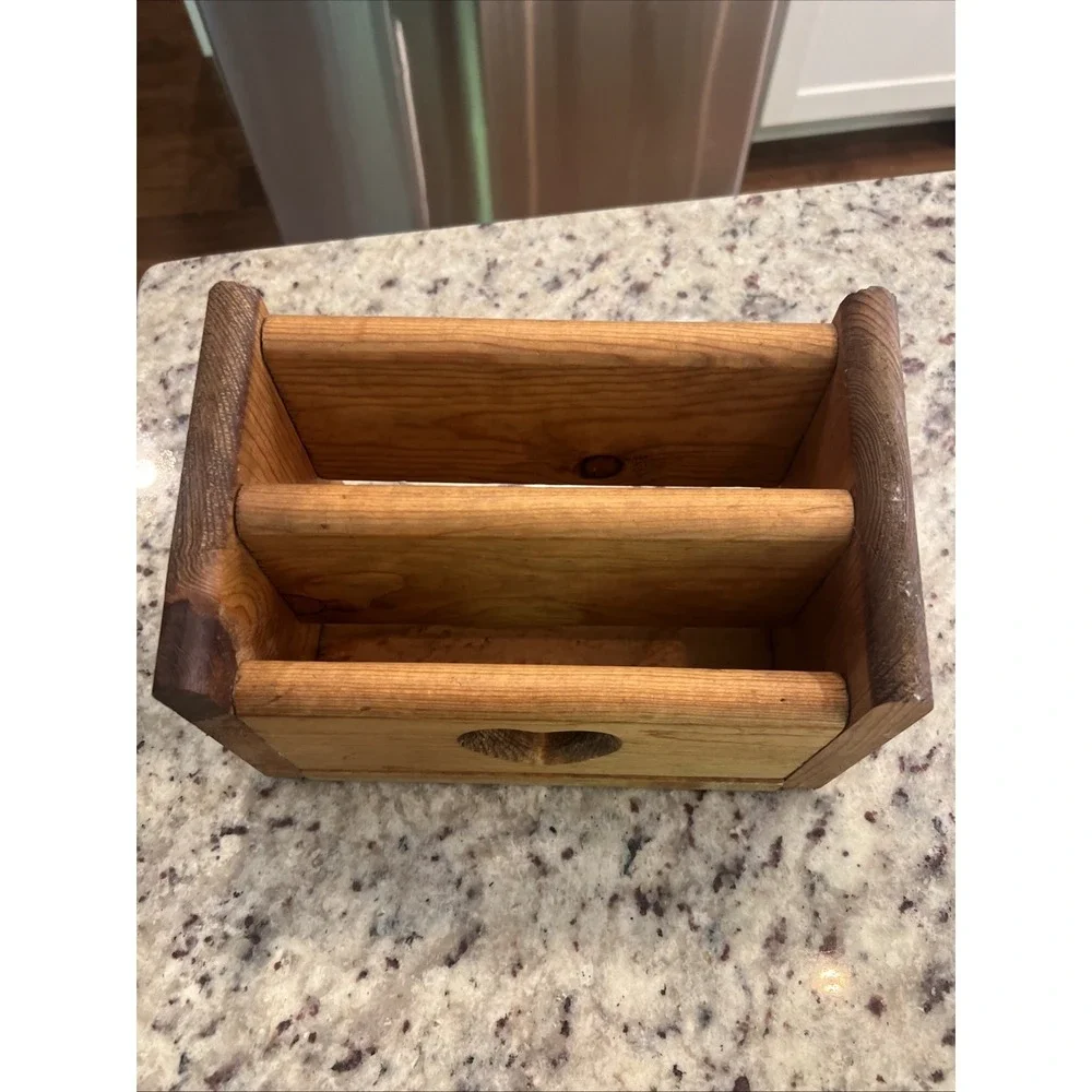 Vtg‎ Wooden Heart Cut Out Oak Letter Mail Desk Caddy Organizer Cottage Core